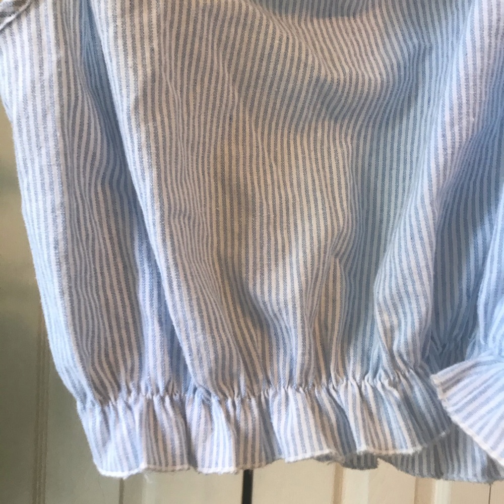 Brandy Melville Rare Carly Top. - Picture 3 of 5